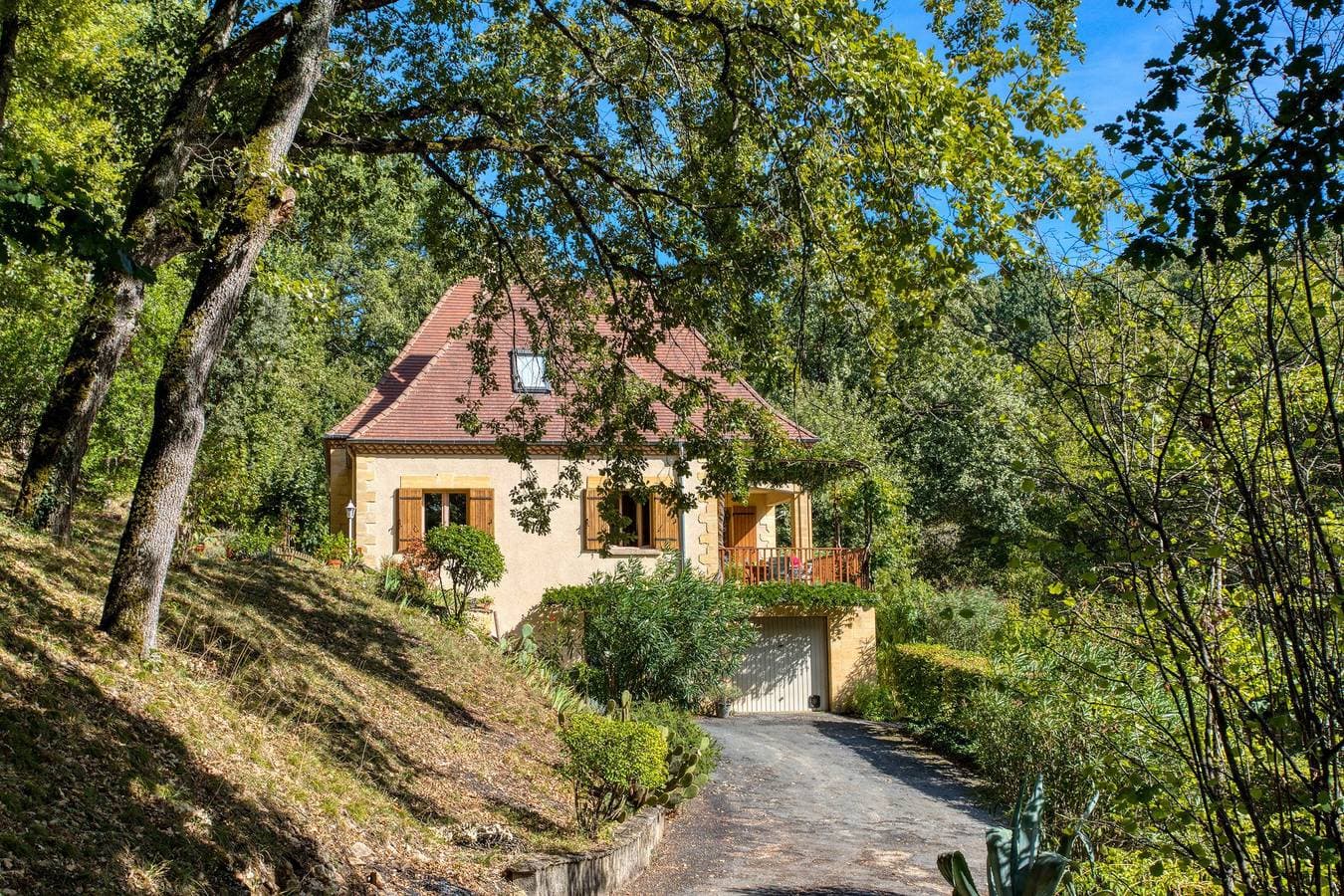 Foto 7 von 27: Gästezimmer 'Piscine, Parking, Clim, Wifi, Petit déjeuner, Jardin 4 ha, Hôtes parlent anglais'