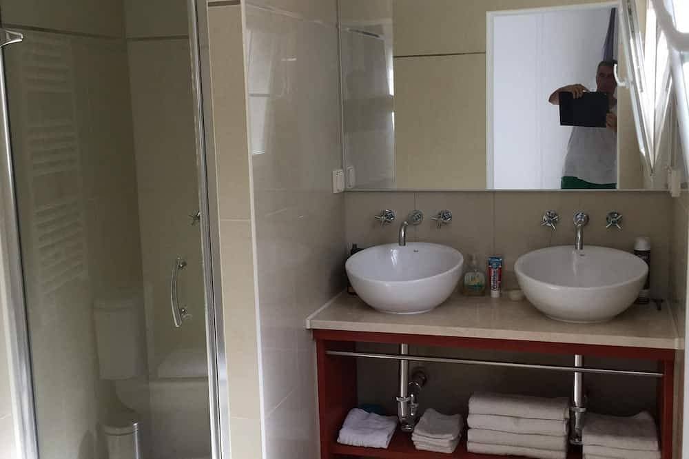 Foto 6 von 30: Luxusvilla für 8 Personen mit Infinity-Pool und Panoramablick aufs Meer