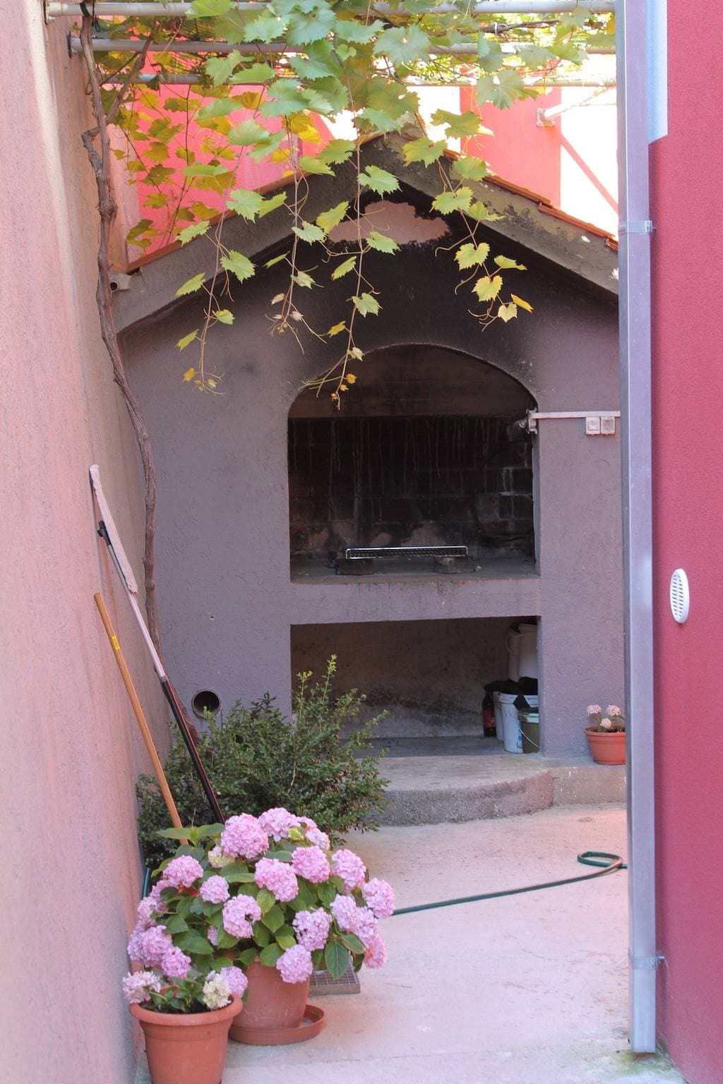 Foto 8 von 24: Studio Appartement mit Terrasse und Meerblick Baska Voda, Makarska -a