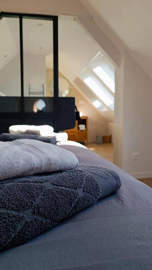 Mont Gîte Des Herbus Puccinellie avec Jacuzzi 2 personnes entre Granville et Mont Saint Michel 1