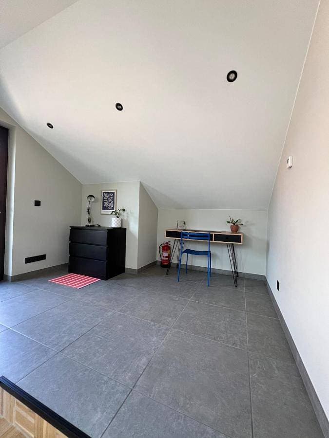 Foto 5 von 16: One-Bedroom Apartment