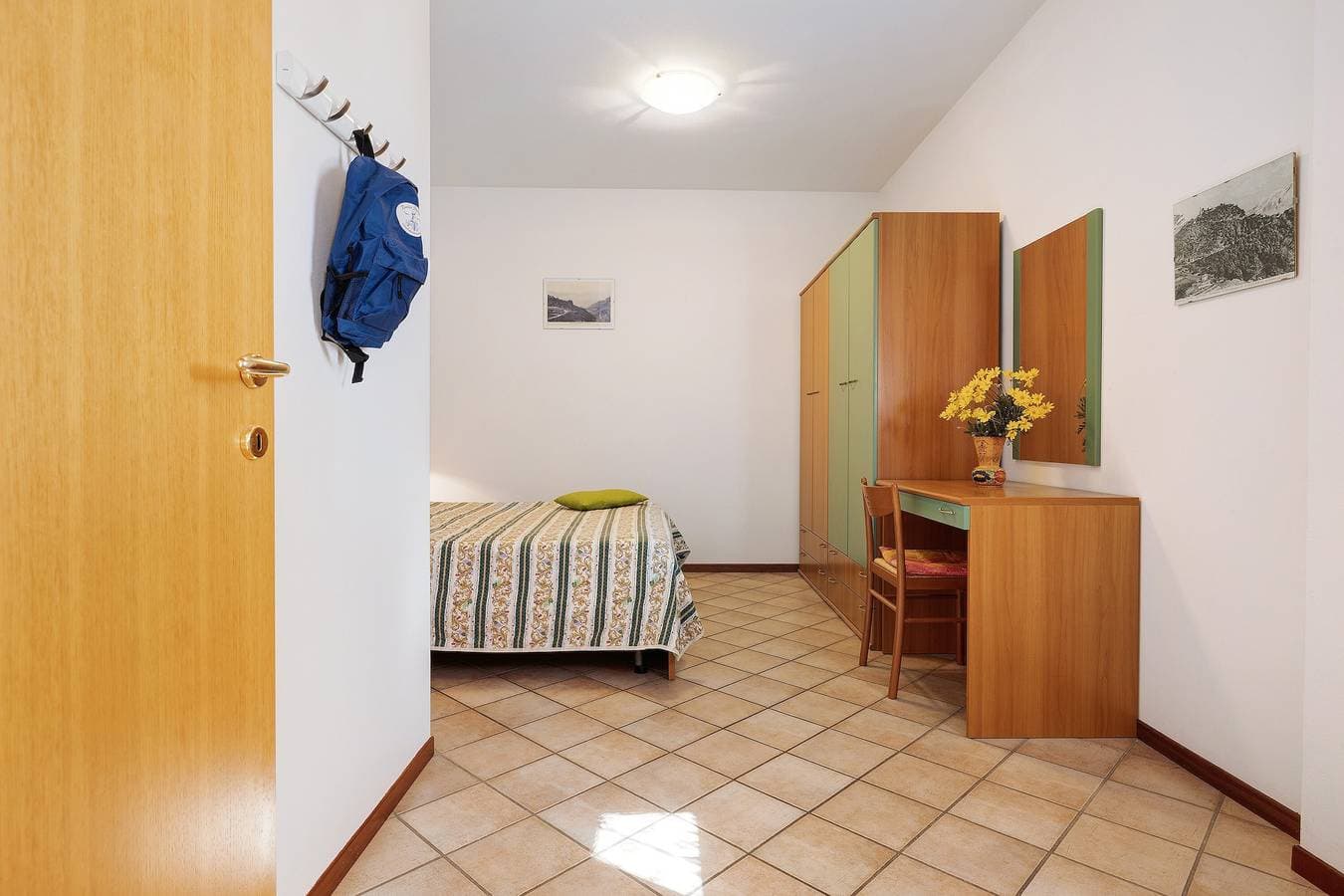 Foto 9 von 39: Ferienwohnung 'Rustico Spagnol 2' mit Seeblick, Pool und WLAN