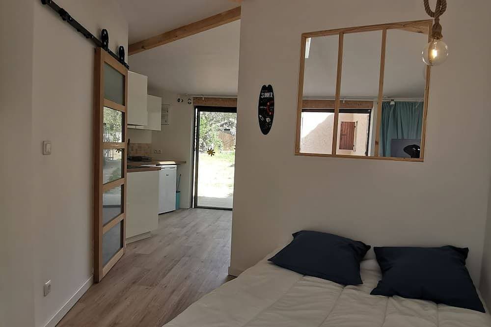 Outbuildings for rent in ceyreste / la ciotat 1