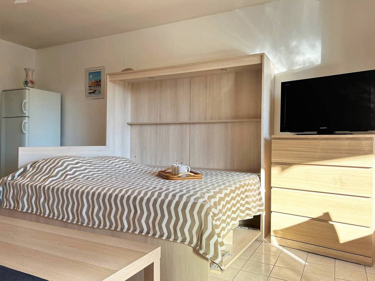 Foto 9 von 20: Studio mit Klimaanlage, Terrasse und Parkplatz nahe am Strand