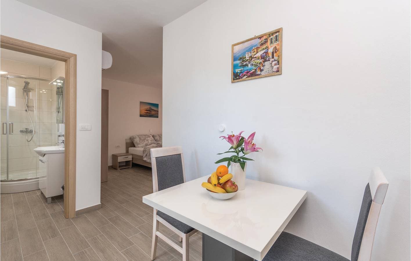 Foto 9 von 23: Gemütliche Ferienwohnung mit Pool, Terrasse und 600 m entferntem Strandzugang
