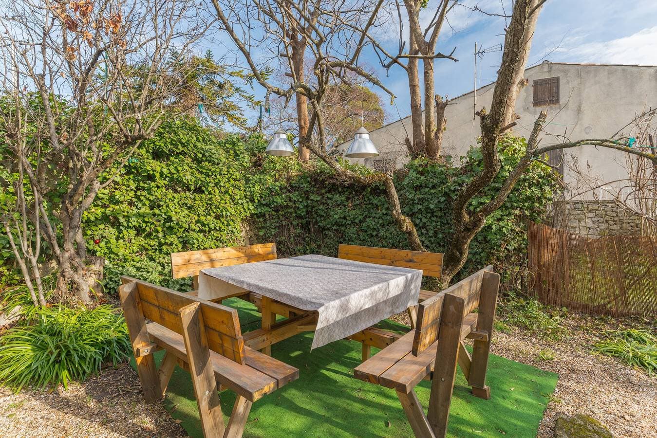 Foto 2 von 21: Ferienhaus "Les Marronniers Du Luberon" mit privater Terrasse, privatem Garten und WLAN
