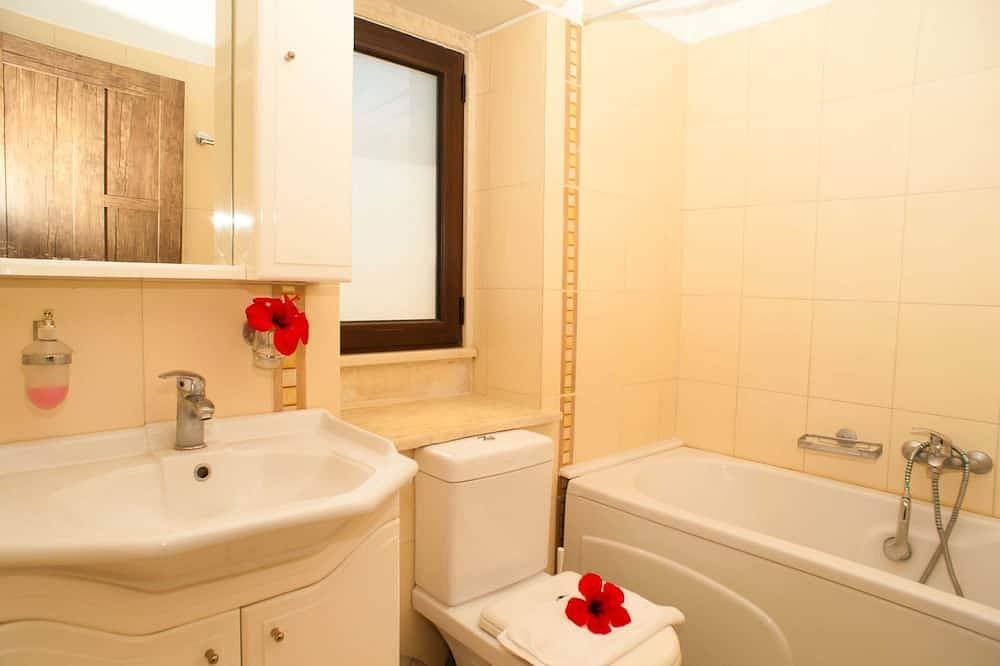 Foto 8 von 23: Stone villa with private pool