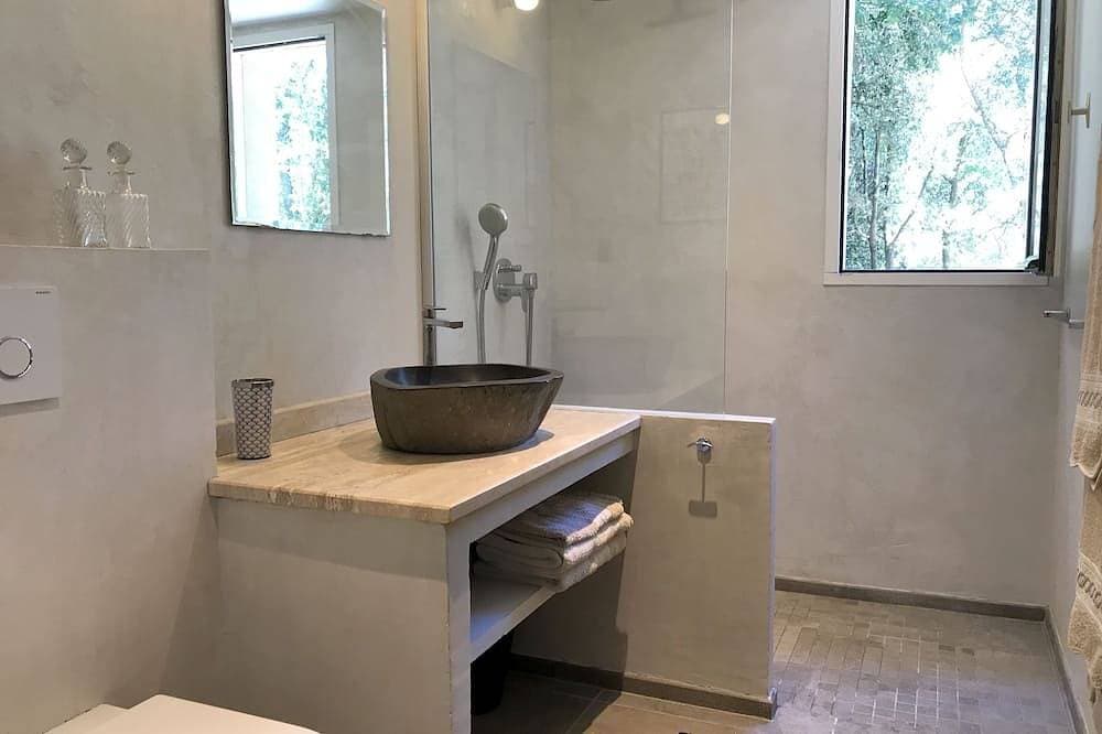 Foto 6 von 28: \"Villa Casabel, spacious and quiet with swimming pool