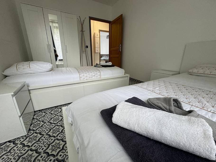 Foto 4 von 17: Two-Bedroom Apartment