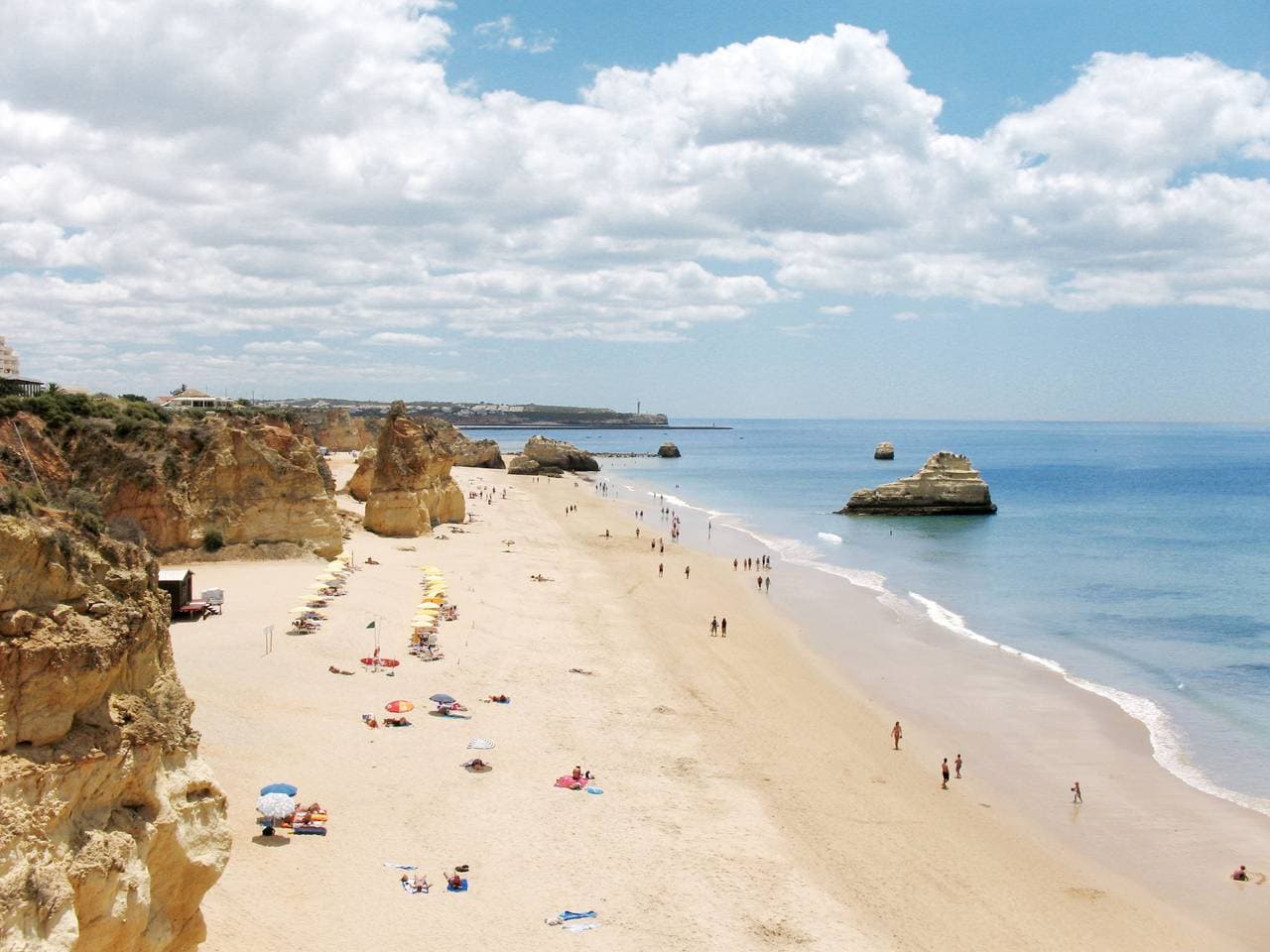 Foto 5 von 24: T1 Praia Da Rocha