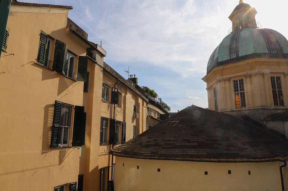 Ll campanile Genoa historic center 1
