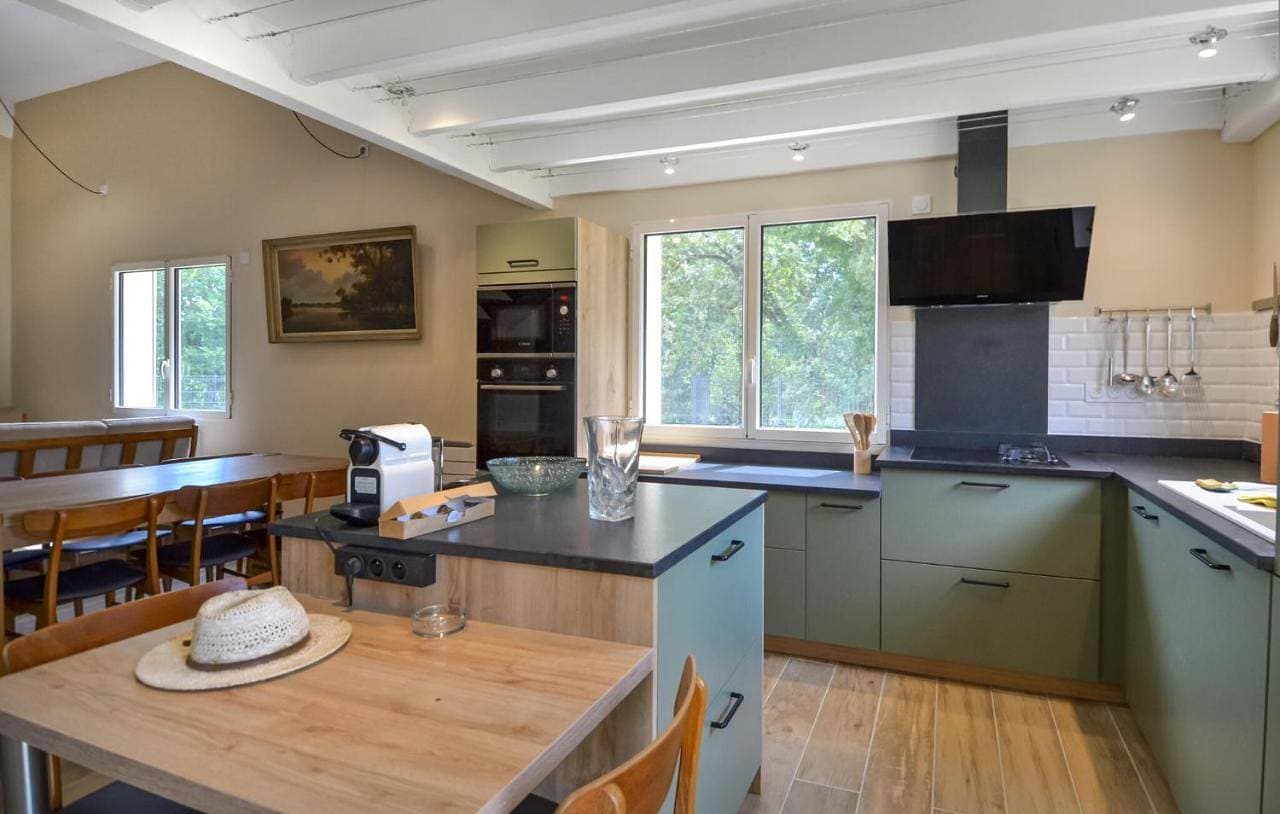 Foto 7 von 15: Four-Bedroom Holiday Home