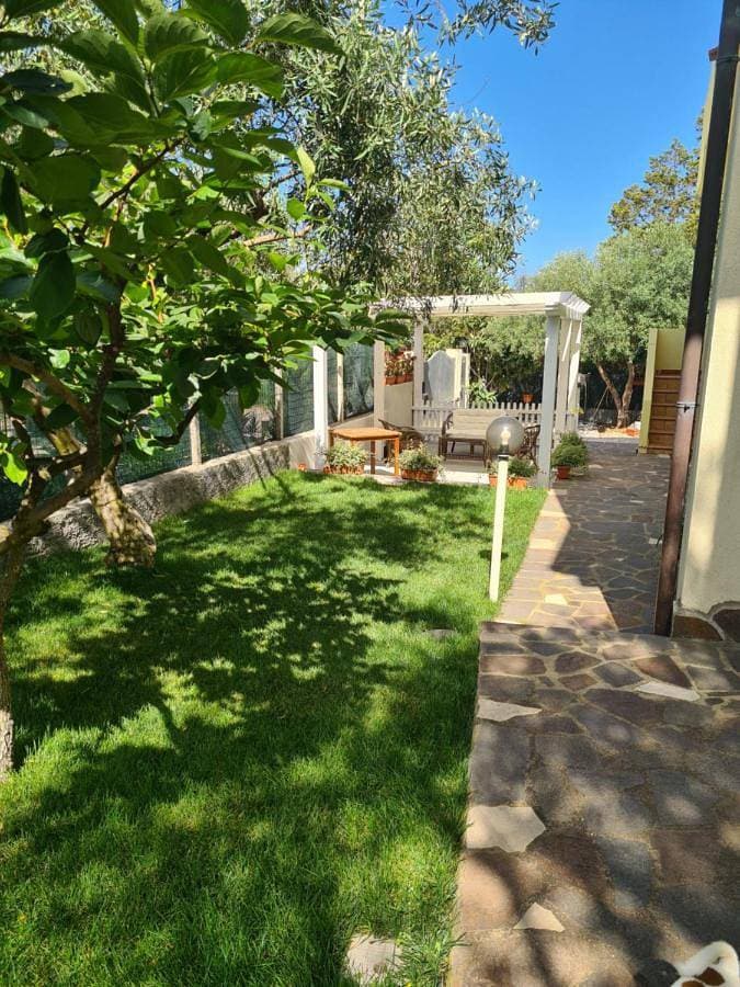 Foto 4 von 35: Two-Bedroom Townhouse