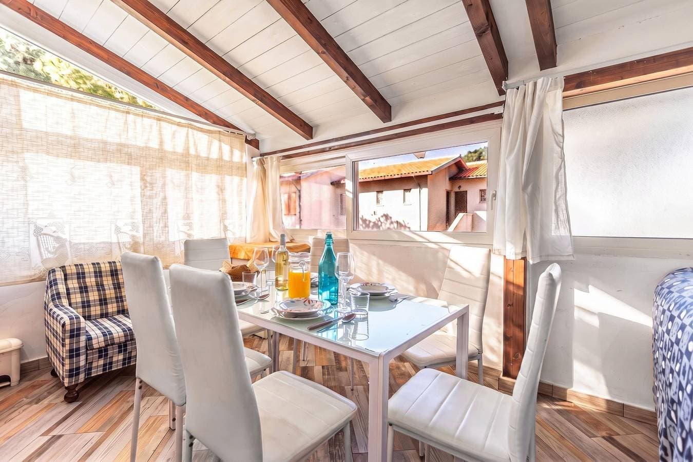 Foto 10 von 33: Ferienwohnung für 6 Personen mit Garten