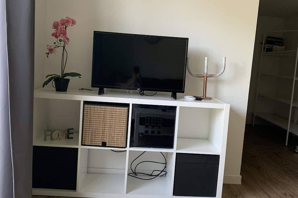 Foto 9 von 12: A 5 Minutes des Plages Appartement Avec Jardin Privatif