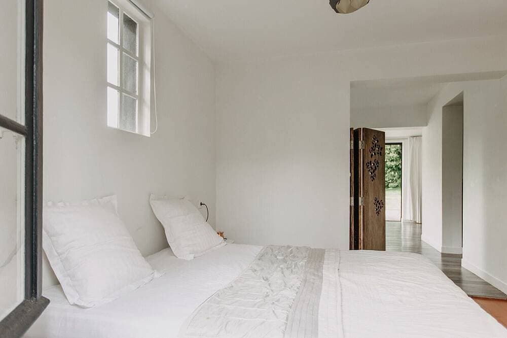 Foto 3 von 24: La Maison-Gîte-Design-Ensuite mit Bad