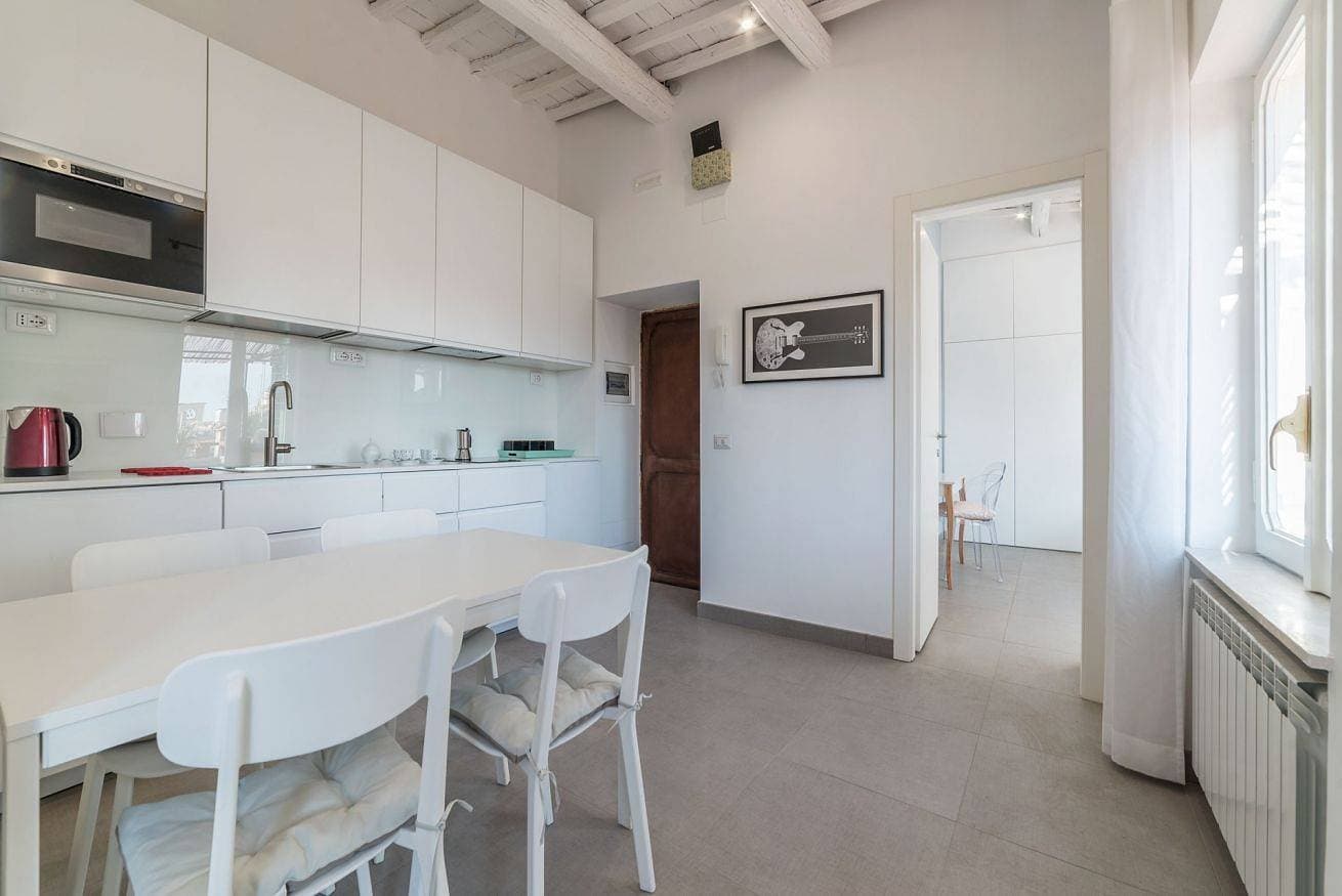 Foto 2 von 32: Ferienwohnung für 2 Personen mit Balkon/Terrasse