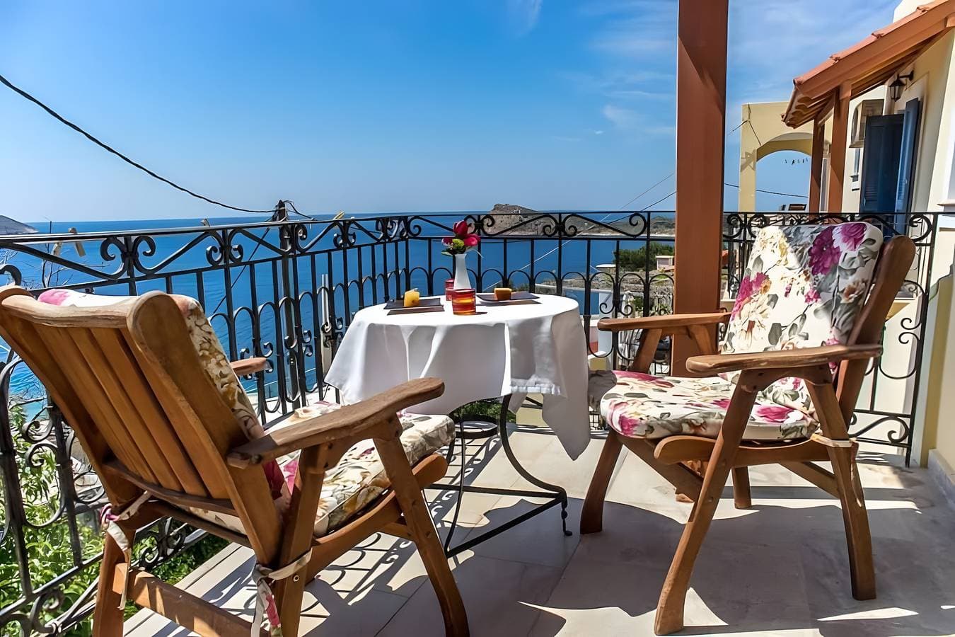 Melina's sunset-2 bed rooms flat 1