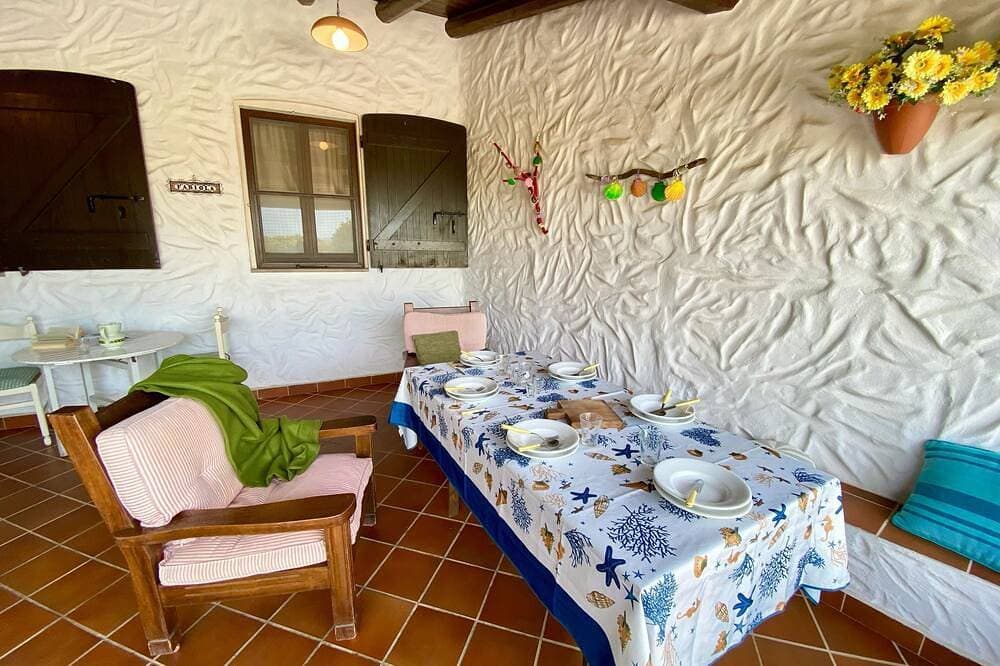 Foto 10 von 30: Rustikales Haus am Meer mit Garten für Familien in San Giovanni di Sinis