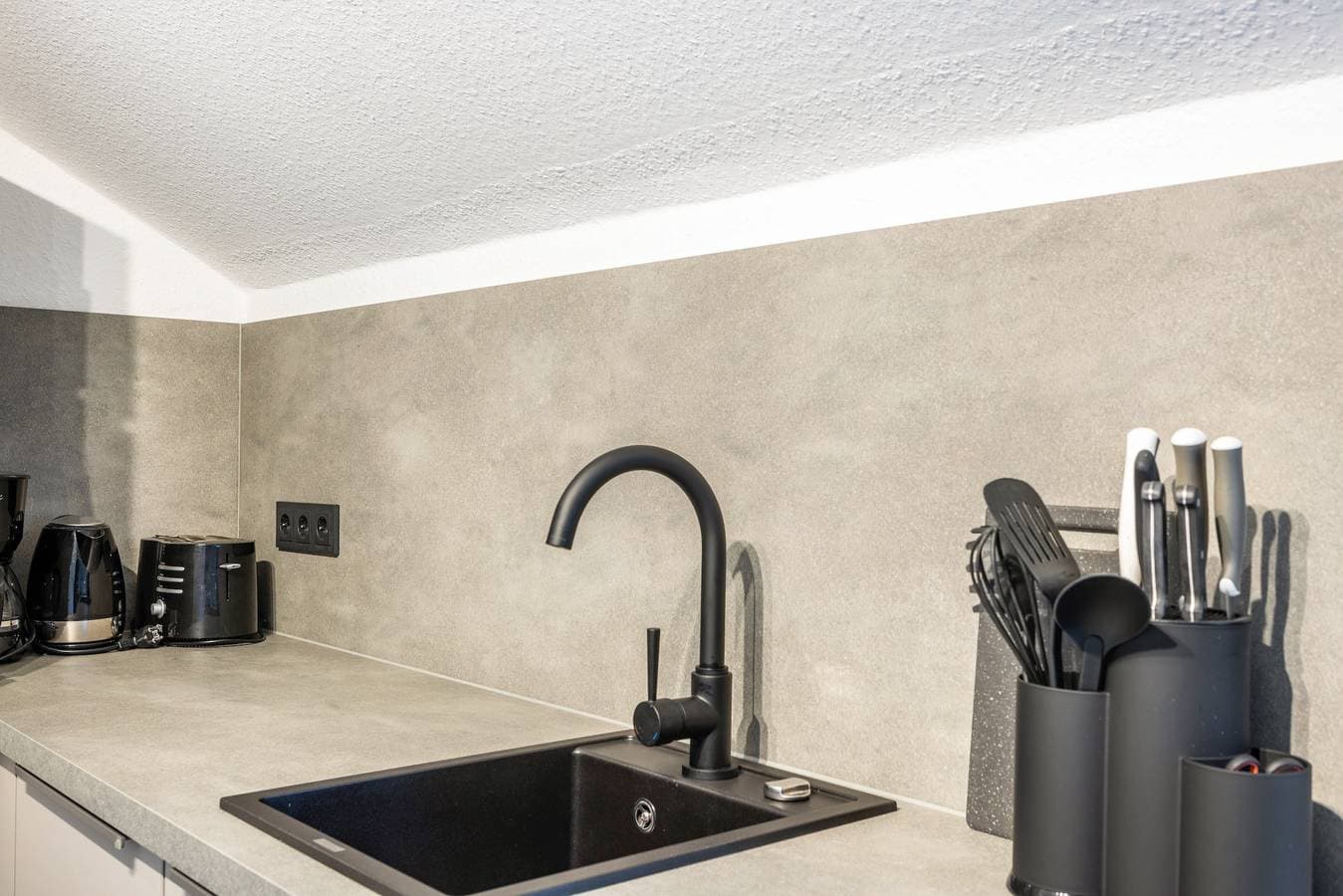 Foto 10 von 29: Ferienhaus 'Skywalk Loft Willingen inkl. Free' mit Bergblick, Balkon und WLAN