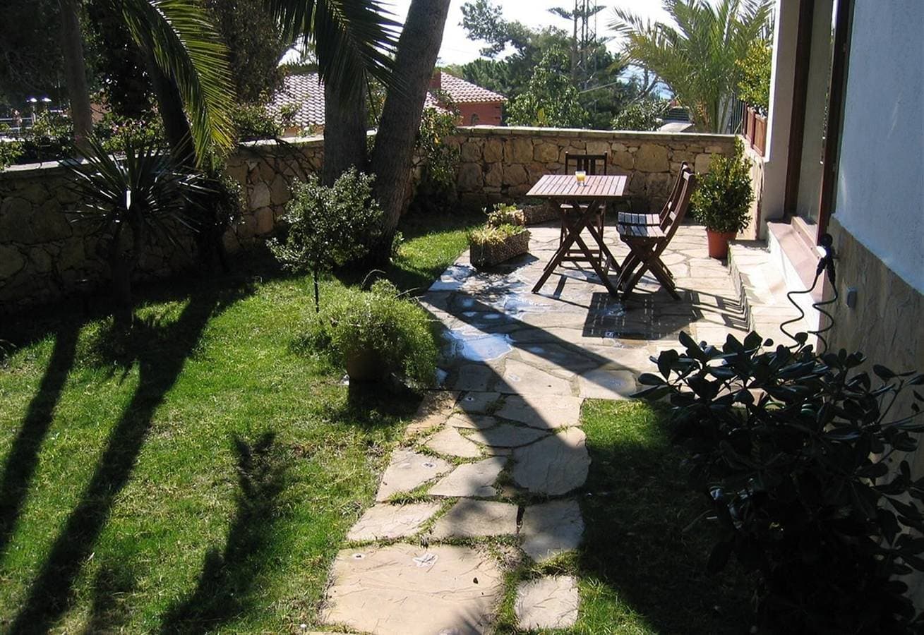 Foto 6 von 15: Ferienvilla in Tarragona mit offener Terrasse, Garten und WLAN
