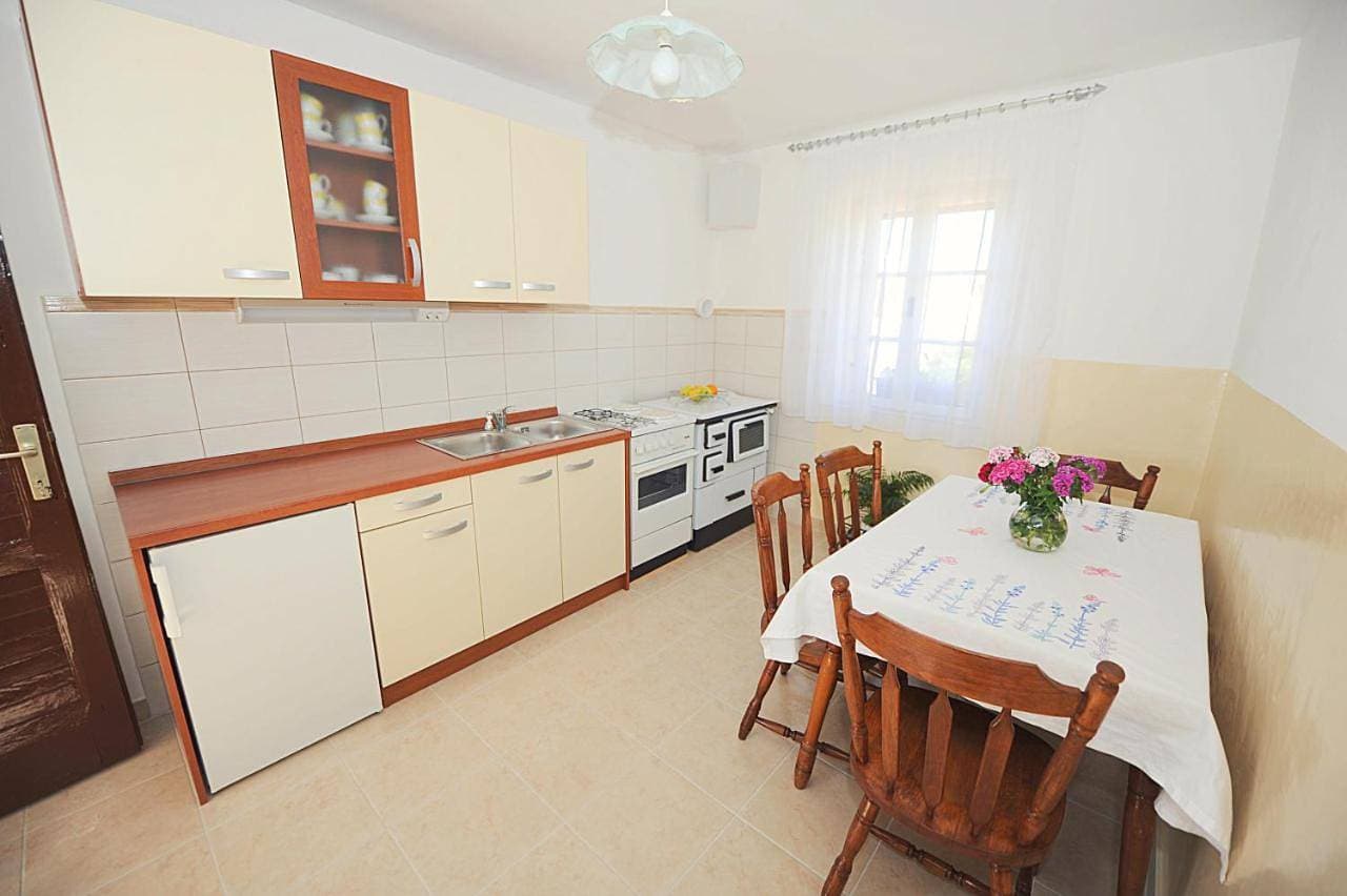 Foto 9 von 29: Three-Bedroom Apartment with Sea View