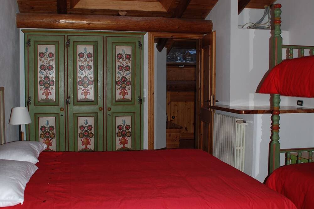 Foto 3 von 30: Spazzaca Ferienwohnung Bormio Via Funivie 63 - 8 Plätze
