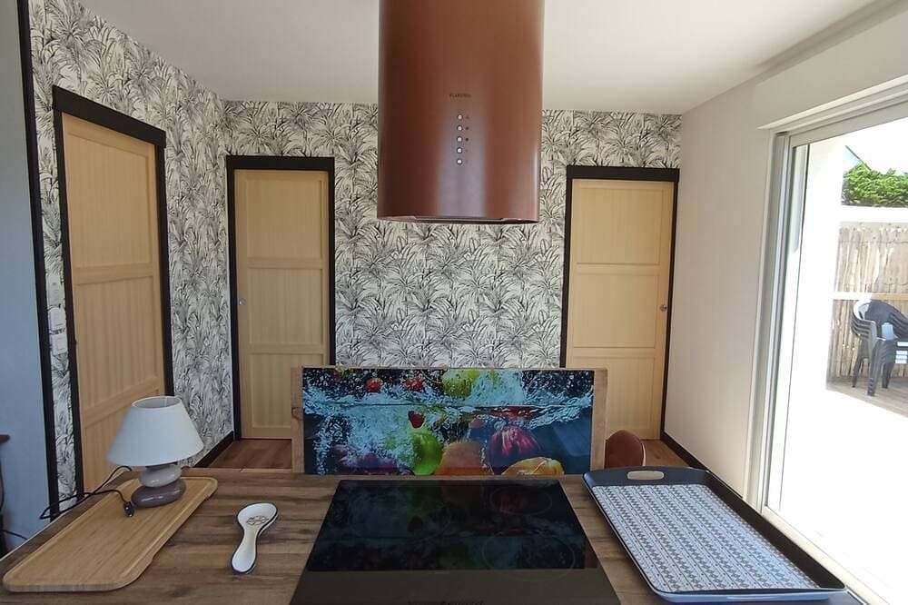 Foto 10 von 21: Seaside accommodation, 300 m walk from the beach with private parking