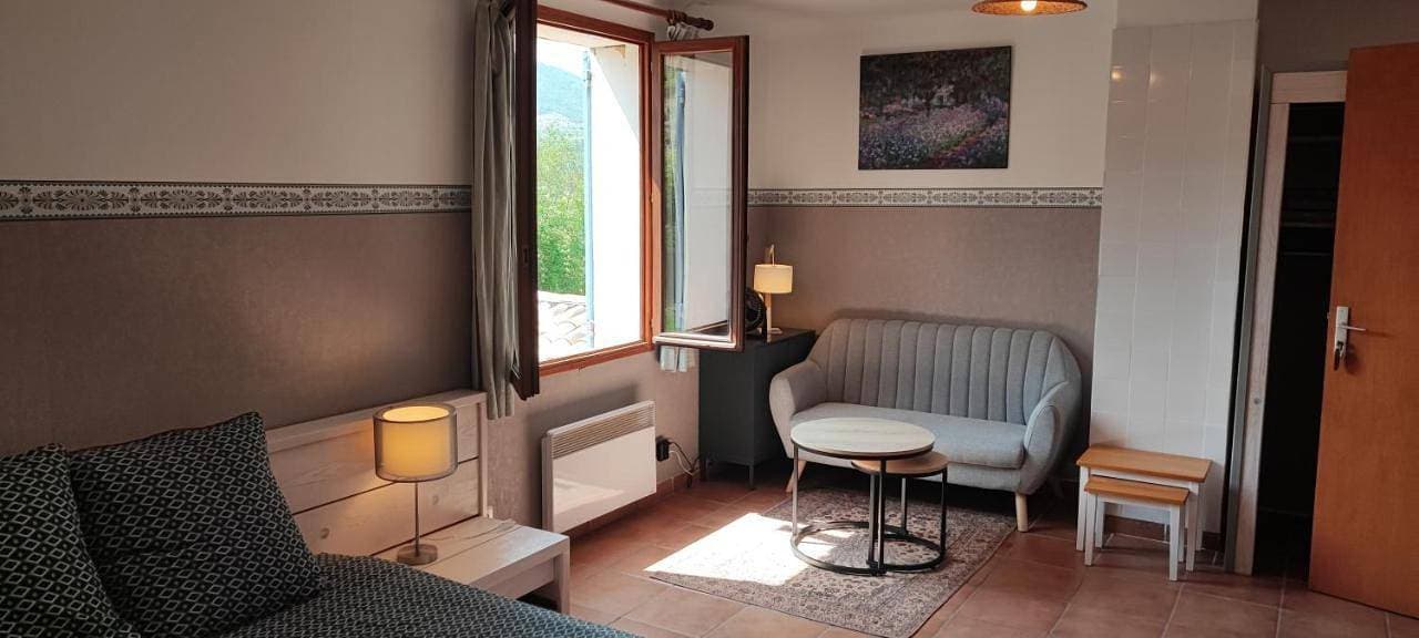 Foto 2 von 6: Double Room with Garden View