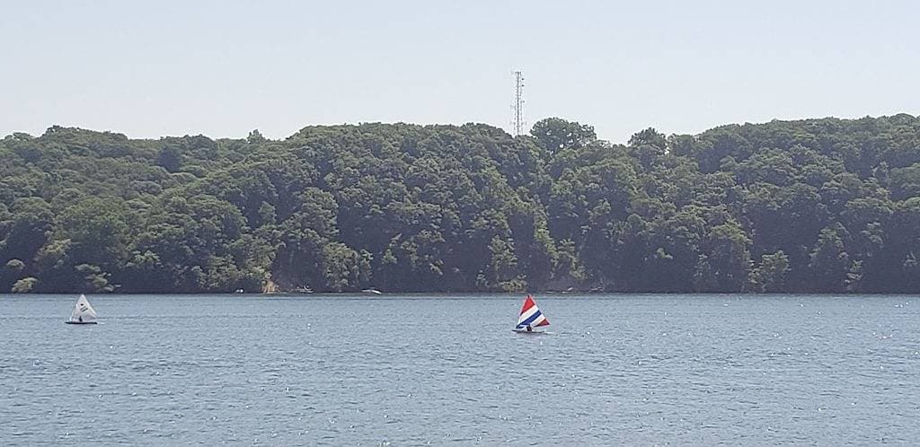 Foto 11 von 25: Relaxing waterfront cottage on Irondequoit Bay