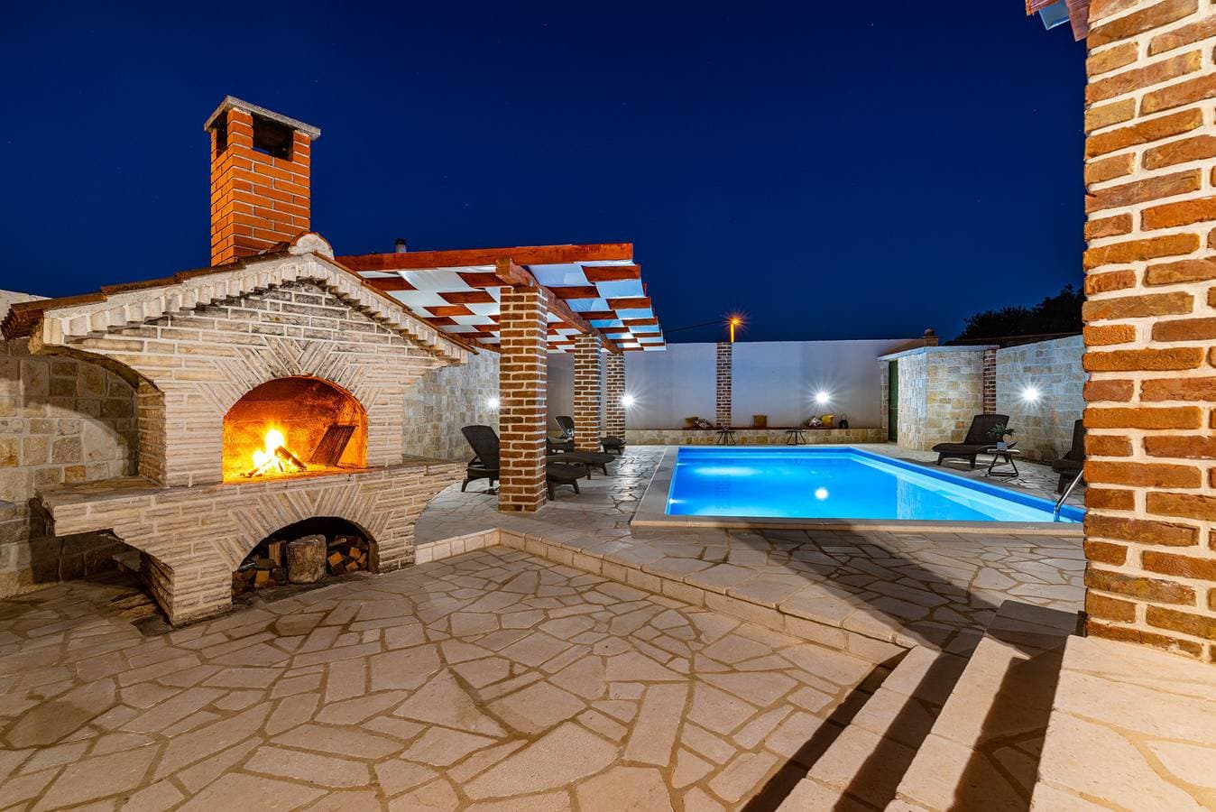 Foto 4 von 33: Villa Mendula Zadar Villas