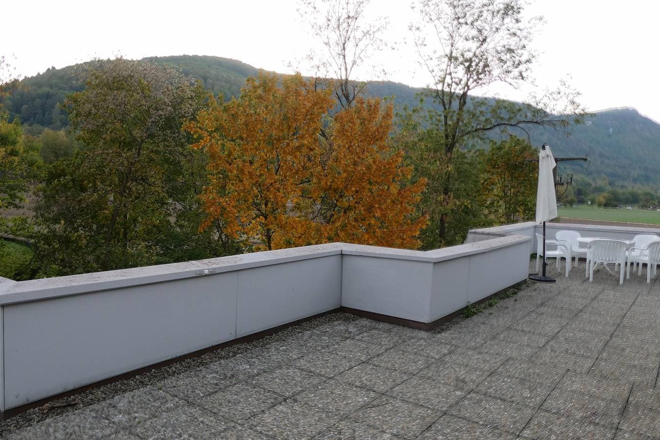 Foto 10 von 10: Apartment im Hotel 'Bad Urach' mit Gemeinschaftsterrasse, Garten und WLAN
