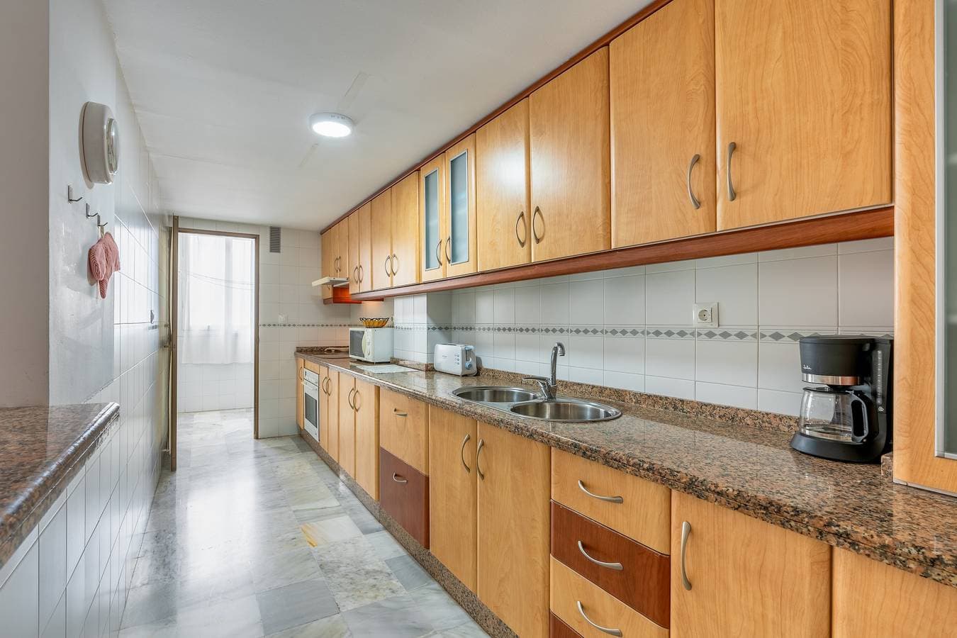 Foto 7 von 31: Haustierfreundliche Ferienwohnung Cala Verde II mit Meerblick, Pool, Garten und WLAN