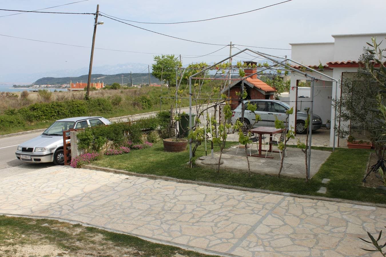 Foto 8 von 33: 1-Zimmer-Ferienwohnung mit Balkon und Meerblick Ljubac, Zadar A-6141-b