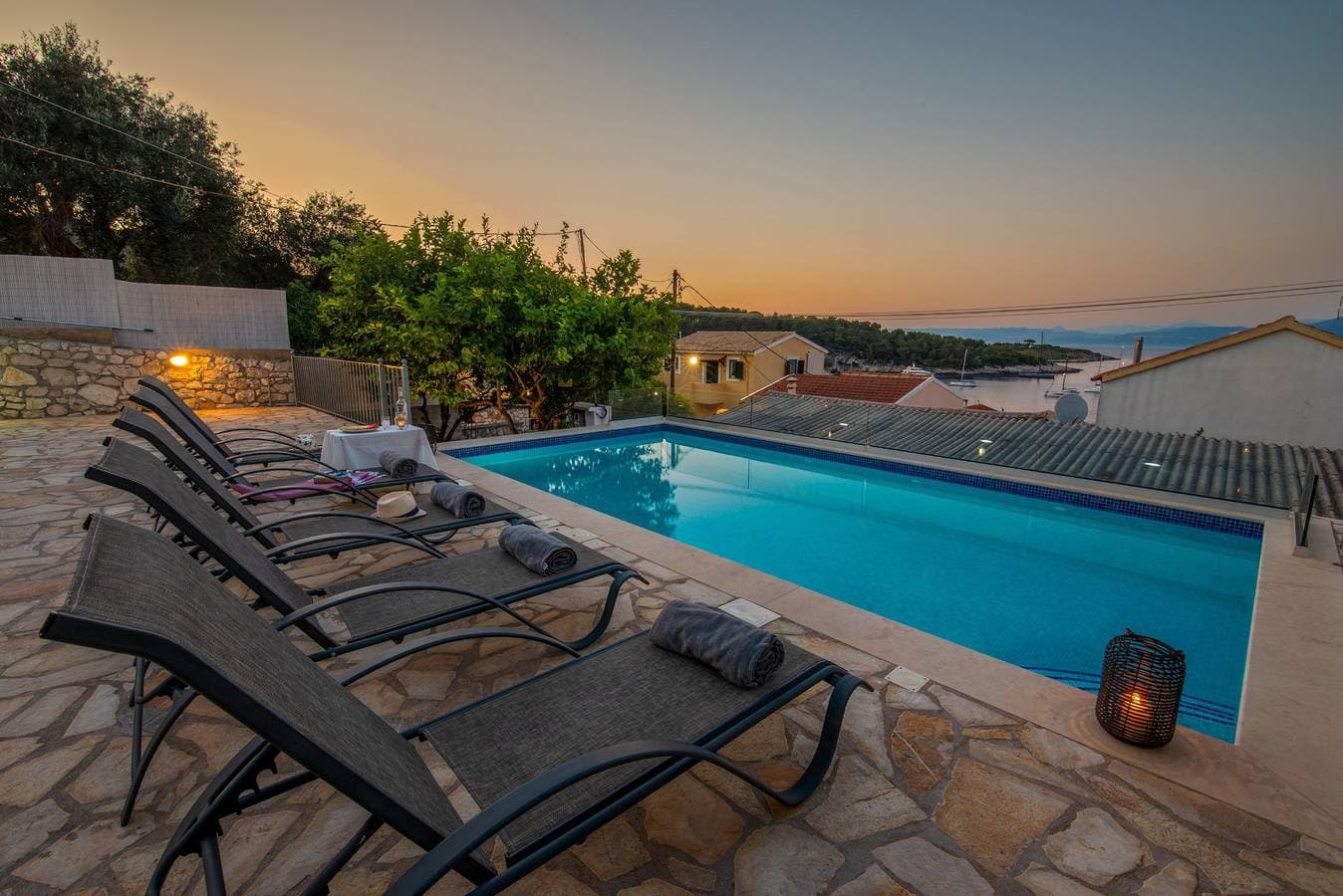 Foto 2 von 43: Villa Thea Antonis