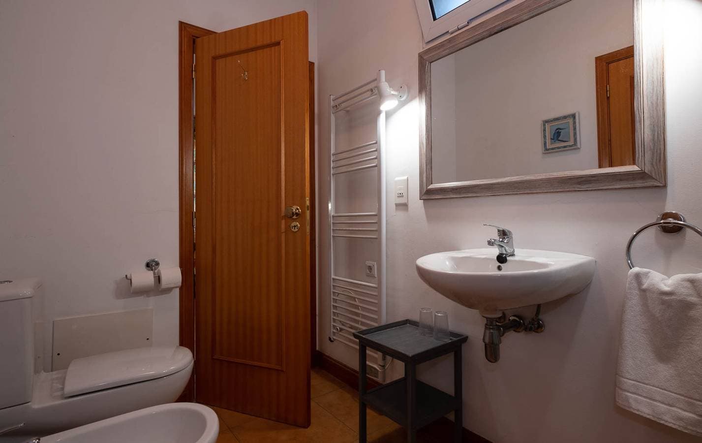 Foto 8 von 19: Charming stone cottage in Funchal | Casa Vinhas