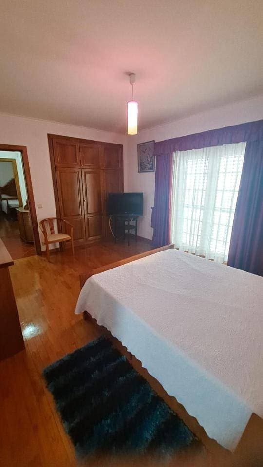 Foto 10 von 14: Three-Bedroom House