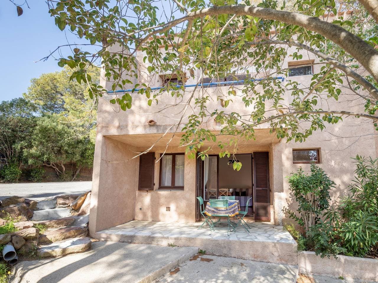 Boulouris-St Raphael: Finca Résidence Les Jardins d'Azur 1