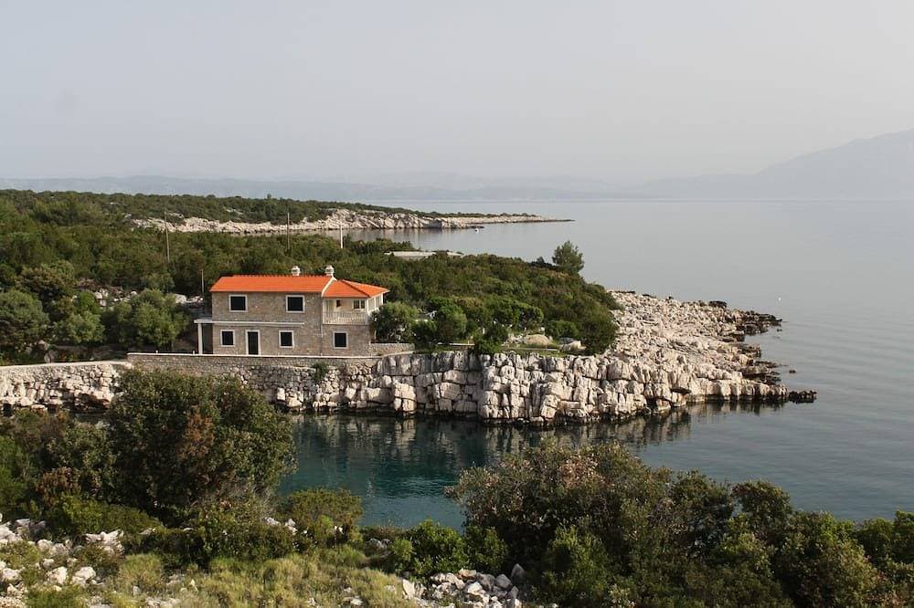 Foto 5 von 15: Studio Appartement am Strand Bucht Pokrivenik, Hvar
