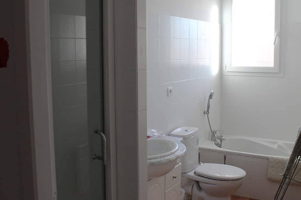 Foto 6 von 24: Geräumige Villa mit Gemeinschaftspool in Pierrevert neben dem Golf du Luberon.