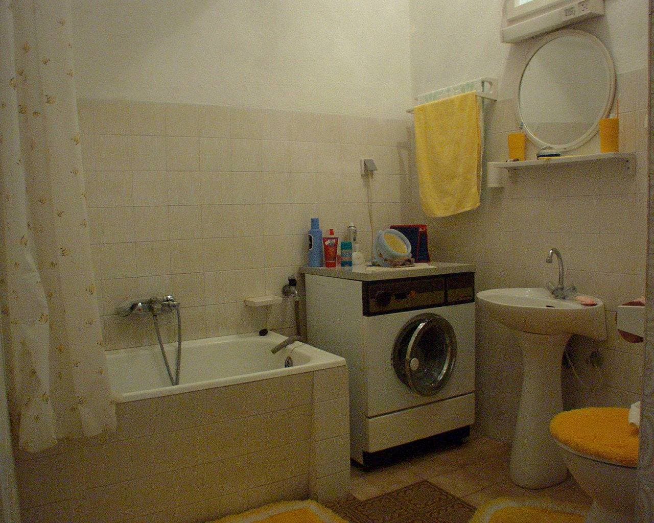 Foto 11 von 16: 2-Zimmer-Ferienwohnung mit Terrasse und Meerblick Povlja, Brac -b