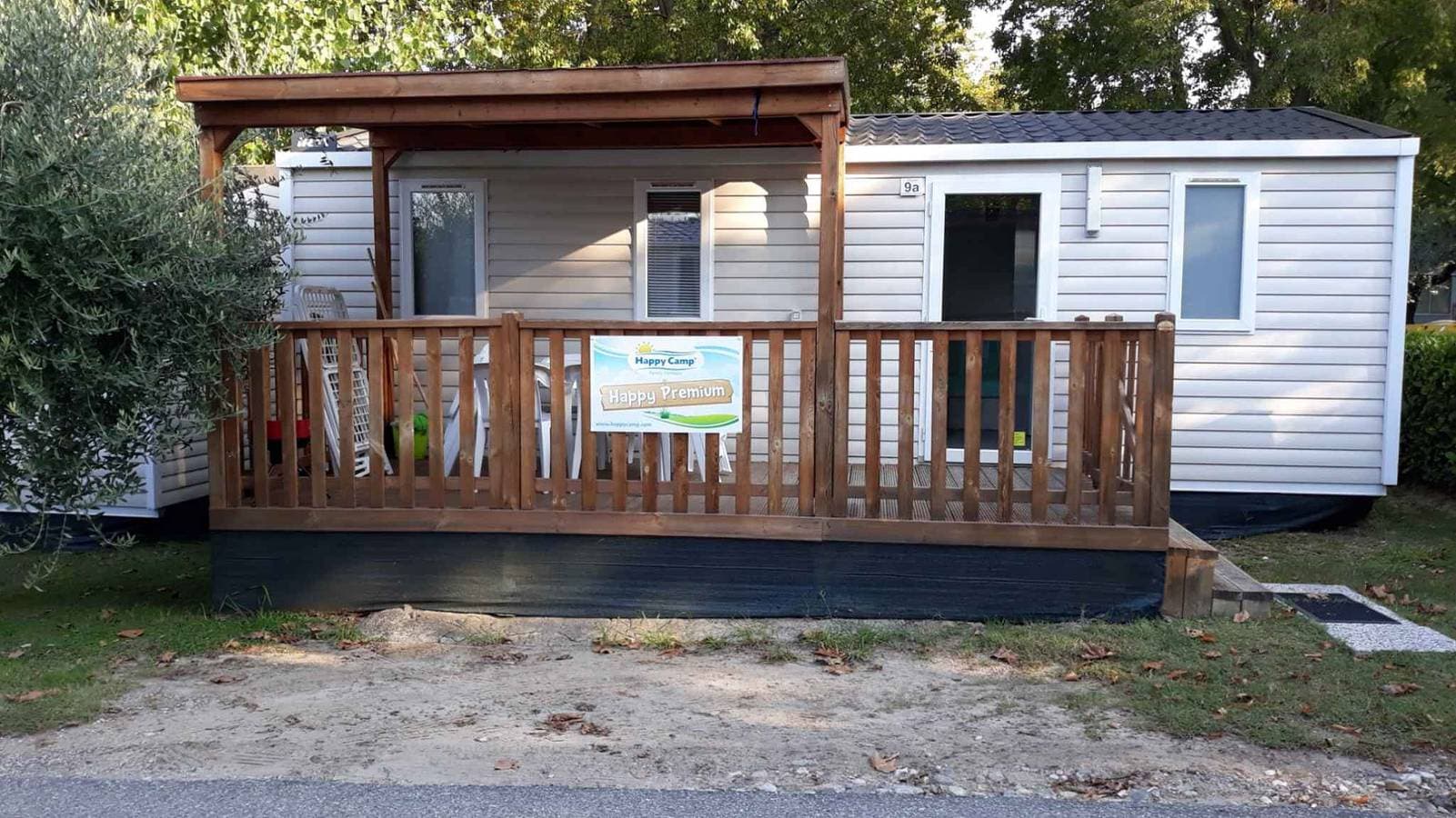 Foto 5 von 49: Mobilehome mit Klimaanlage, Terrasse und Pool