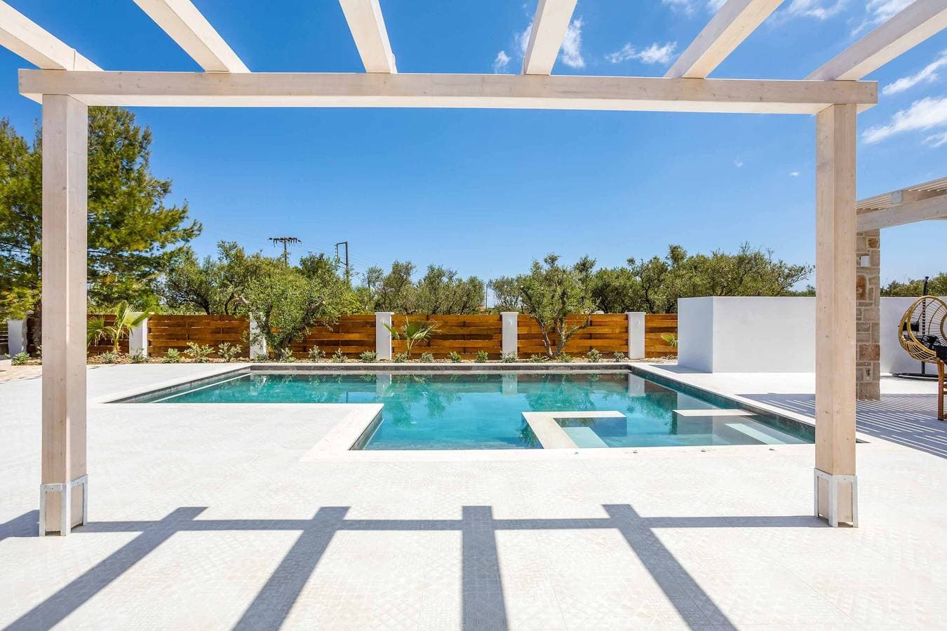 Foto 2 von 50: Villa für 4 Personen mit Pool