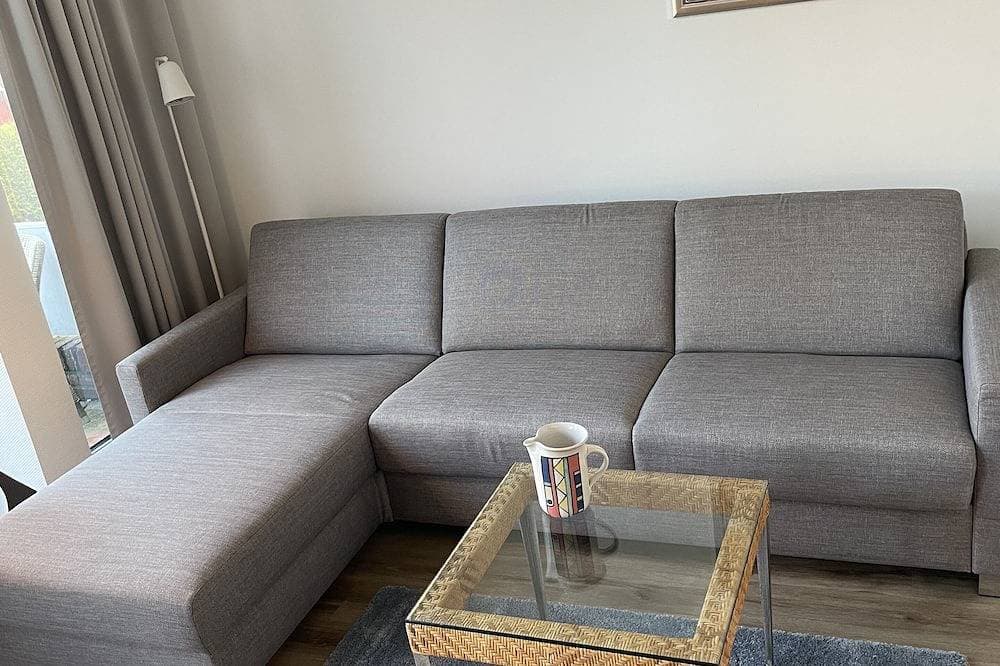 Foto 6 von 23: Tolles Ein-Raum-Apartment direkt am Greetsieler Hafen