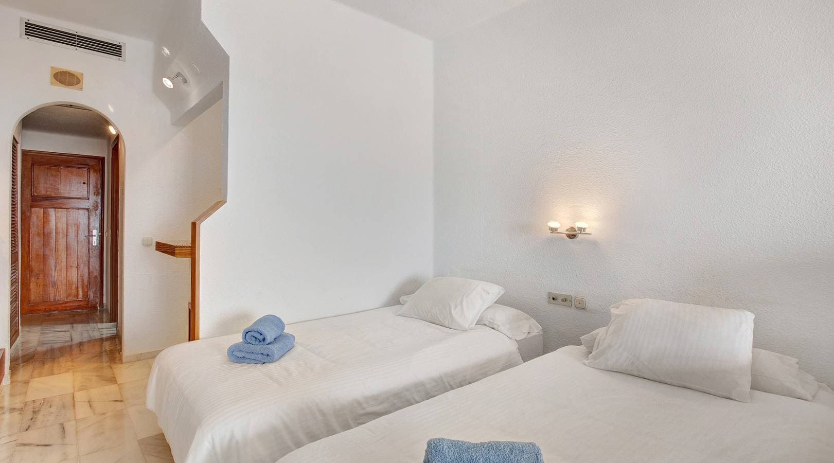 Foto 6 von 20: Ferienwohnung "Club Atlantis 223" mit Meerblick, Gemeinschaftspool und WLAN