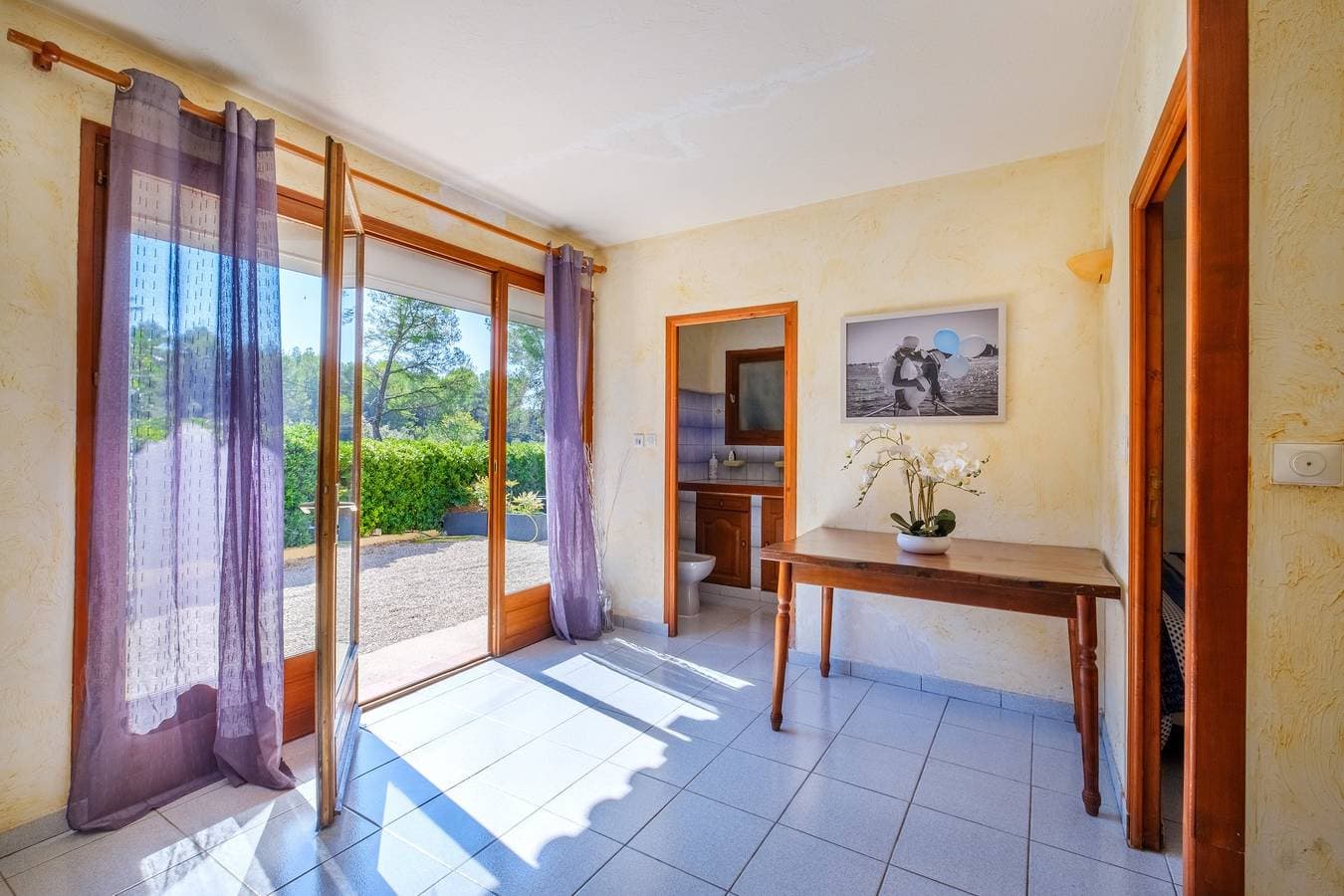 Foto 2 von 20: Ferienwohnung '4 Personen Le Tignet' mit Pool, gemeinsamem Garten und WLAN