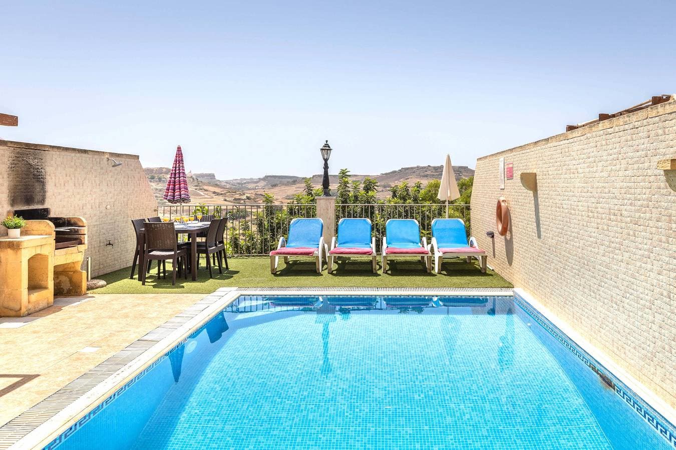 Foto 7 von 24: Villa für 7 Personen mit Balkon