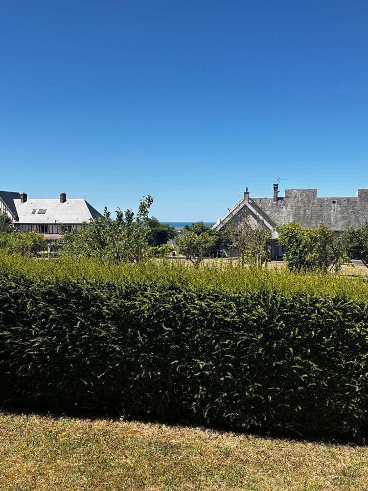 Foto 12 von 64: Three-Bedroom House