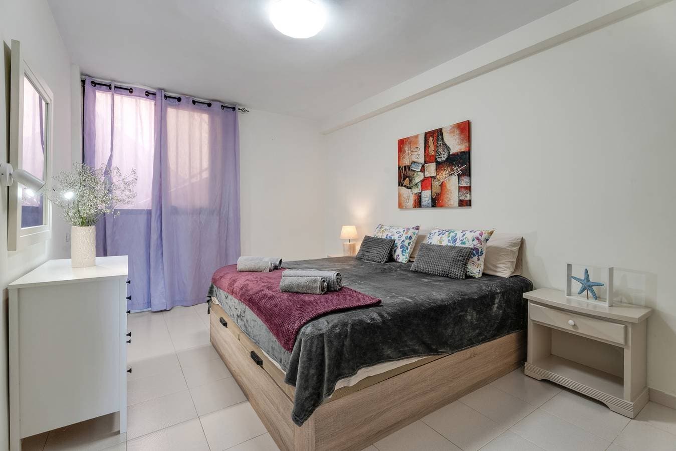 Foto 12 von 29: Ferienhaus „Seaview las Americas“ mit Meerblick, Gemeinschaftspool und WLAN