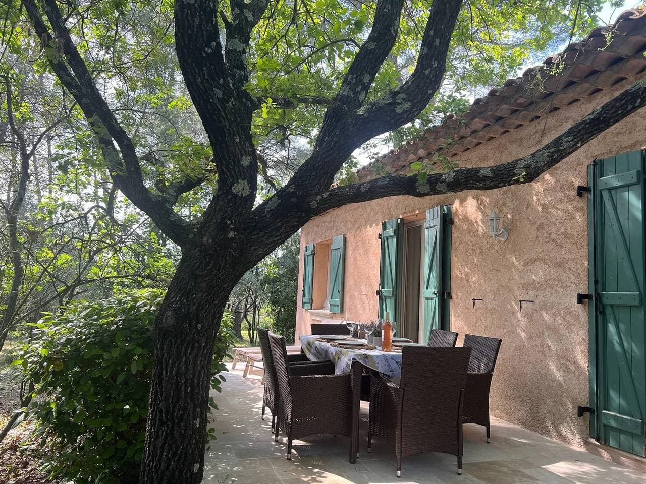 Foto 8 von 40: Familienhaus in Provence mit Pool und Garten